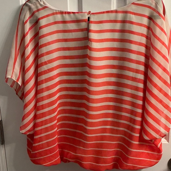 BCX Tops - BCX women’s orange and beige cropped blouse attached lining size M